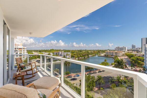 Cost of Balcony Construction in Franklin