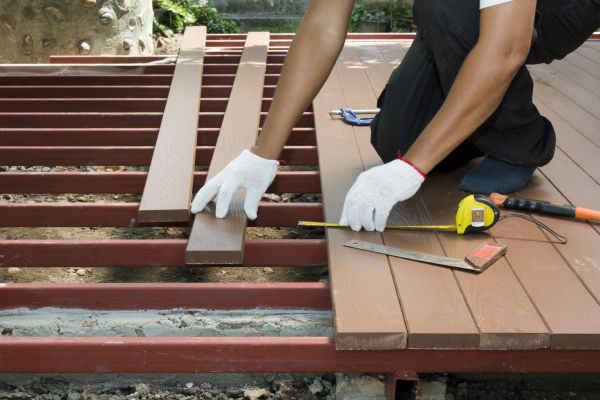 Cost of Custom Deck Installation in Franklin