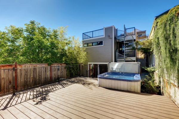 Cost of Hot Tub Deck Installation in Franklin