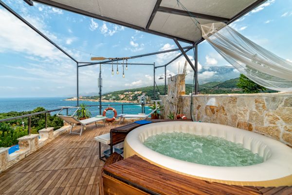Cost of Spa Deck Construction in Franklin