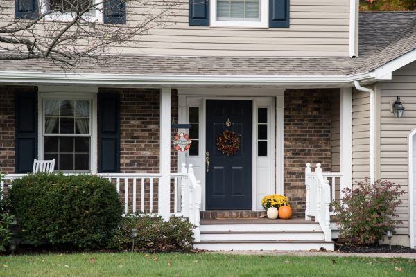 Cost of Front Deck Construction in Franklin